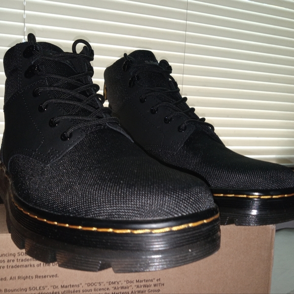 Dr. Martins
